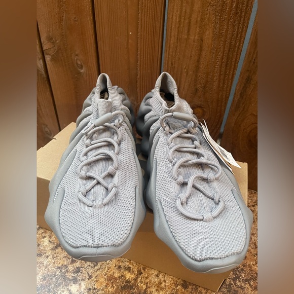 YEEZY 450 Stone Grey Men’s Sneakers - Picture 4 of 13
